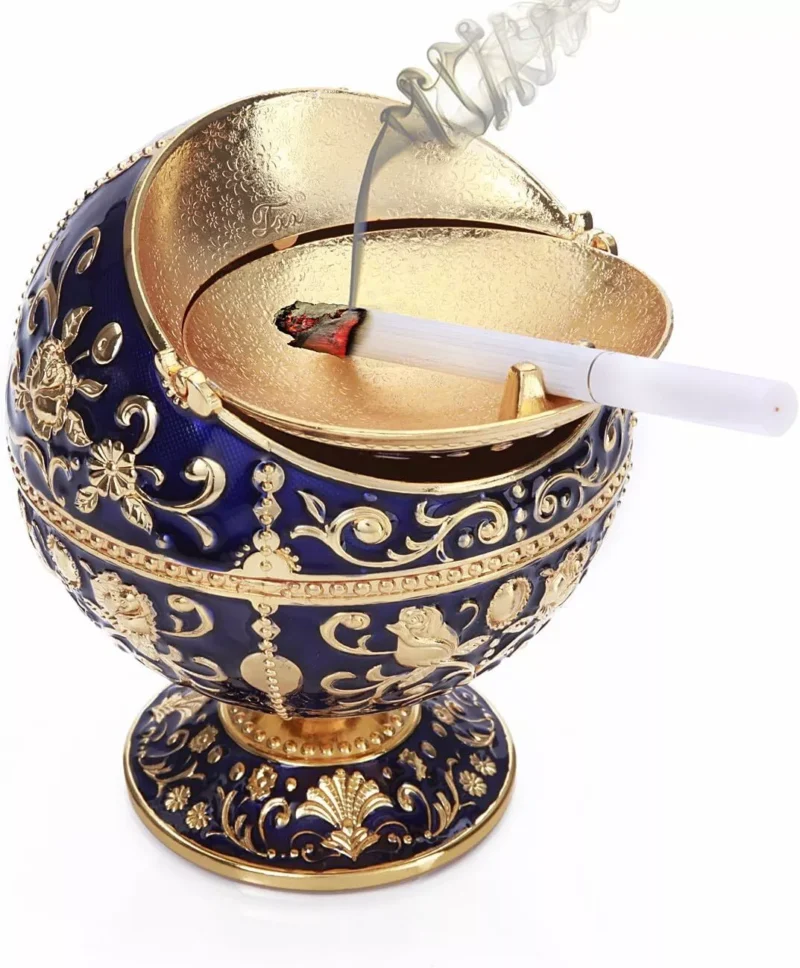 Windproof Ashtray With Lid Metal Portable Cigarettes Ashtray For Outdoors - Image 2